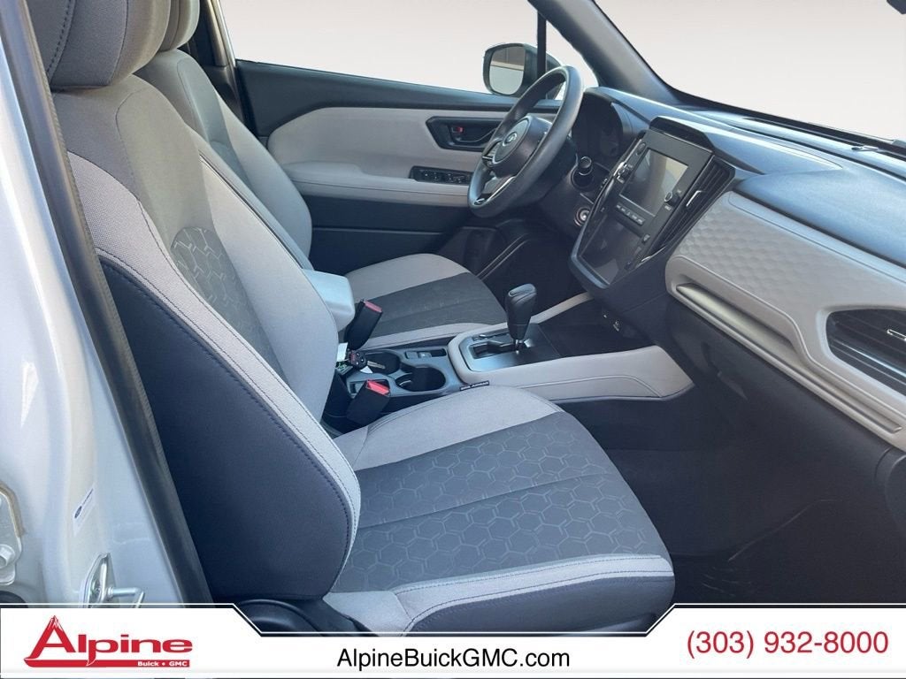 2025 Subaru Forester AWD