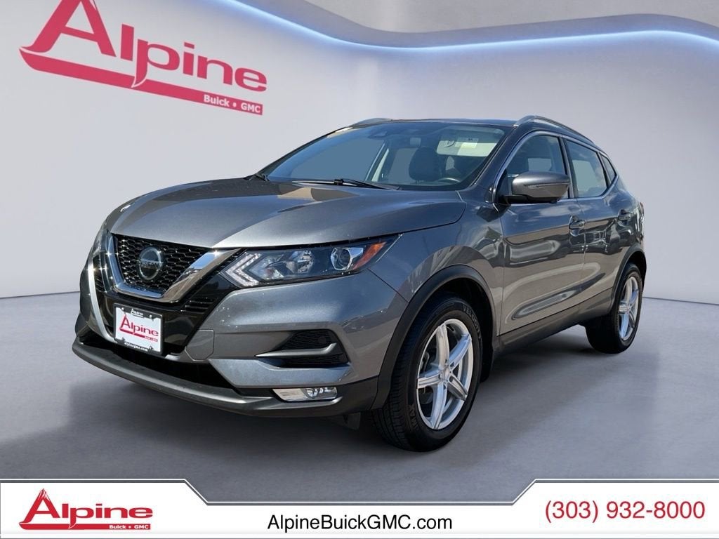 2022 Nissan Rogue Sport SV