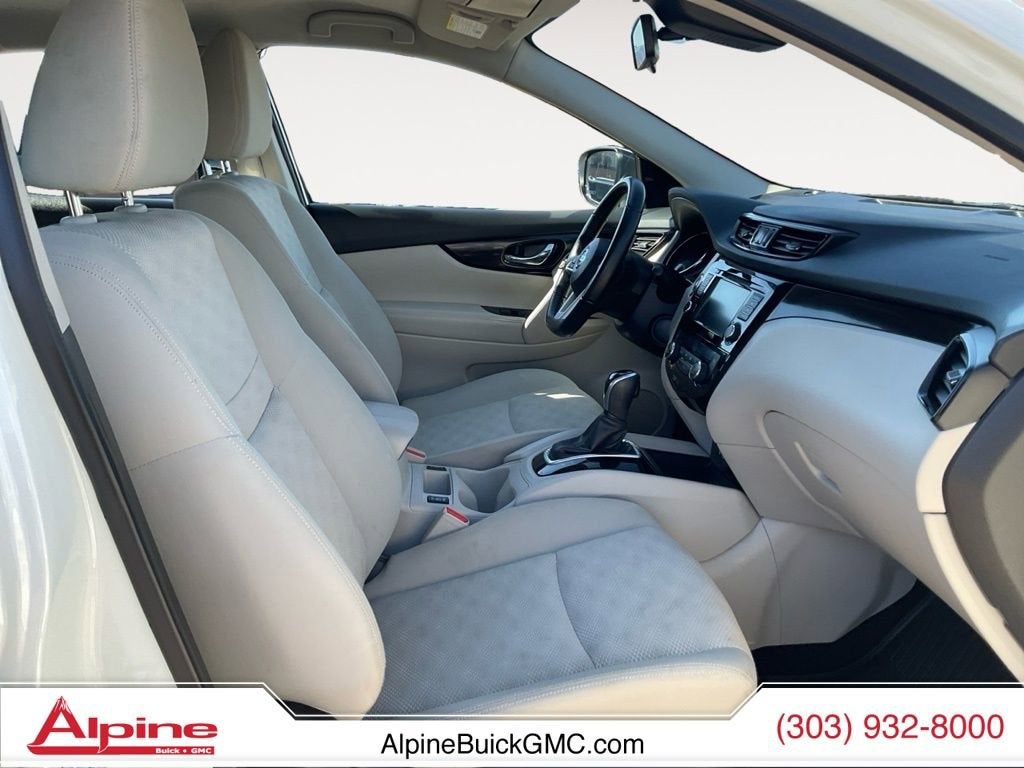 2020 Nissan Rogue Sport SV AWD Xtronic CVT