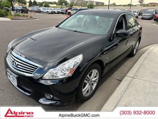 2015 INFINITI Q40 4dr Sdn AWD
