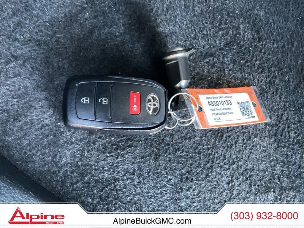 2025 Toyota 4Runner SR5