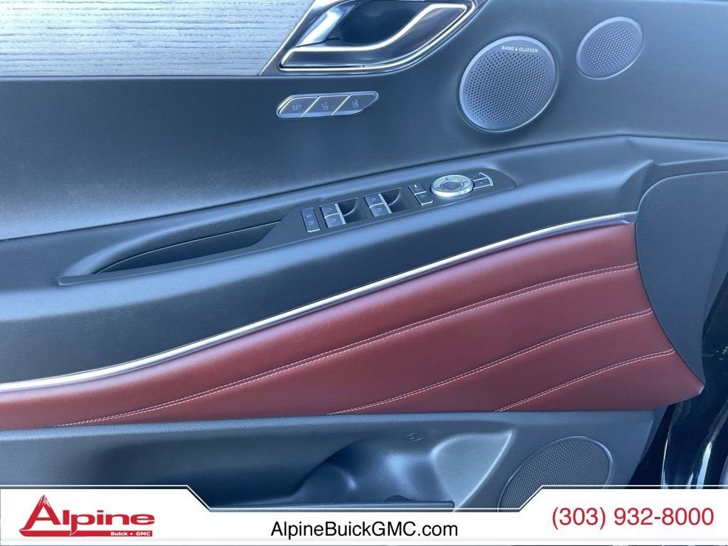 2025 Genesis GV80 Prestige