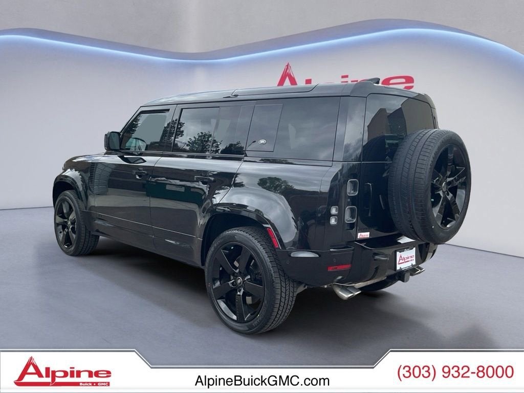 2023 Land Rover Defender 110 V8