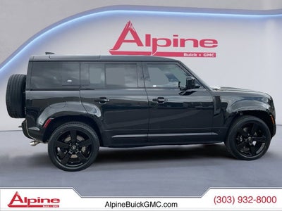 2023 Land Rover Defender 110 V8