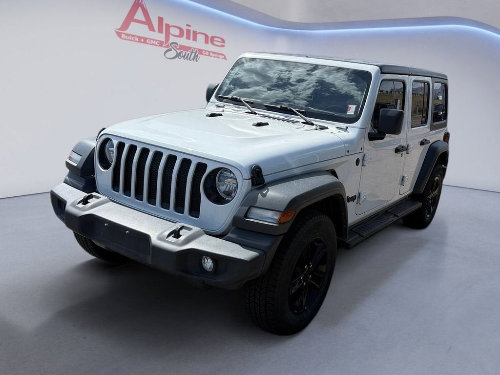 2022 Jeep Wrangler Altitude's photo