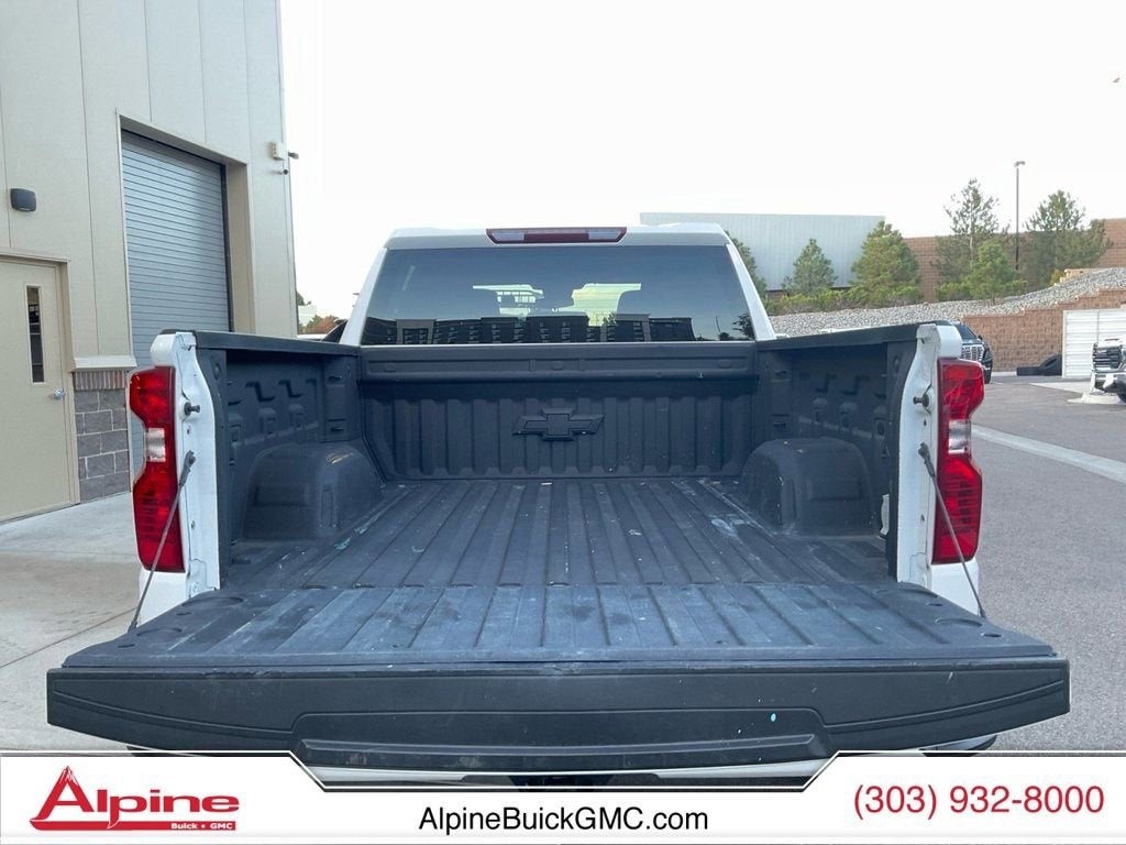 2022 Chevrolet Silverado 1500 Custom