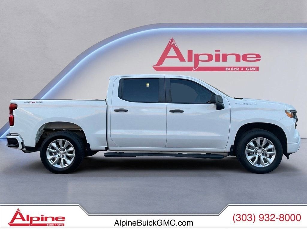 2022 Chevrolet Silverado 1500 Custom