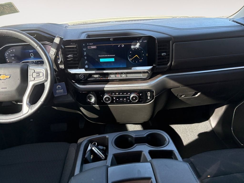 2022 Chevrolet Silverado 1500 LT (2FL)