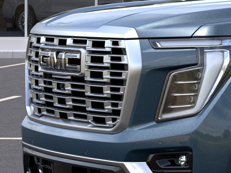2026 GMC Yukon Denali - Photo 13