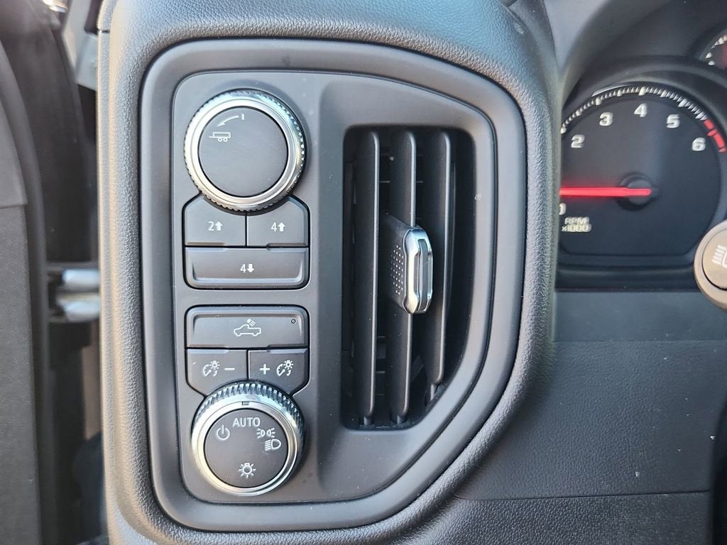 2024 GMC Sierra 2500 HD Pro