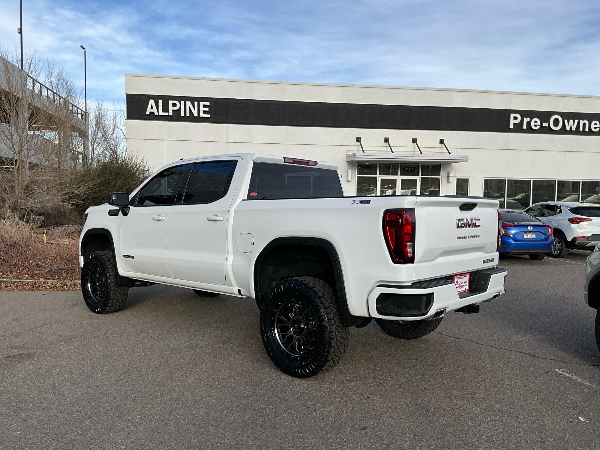 2026 GMC Sierra 1500 Elevation