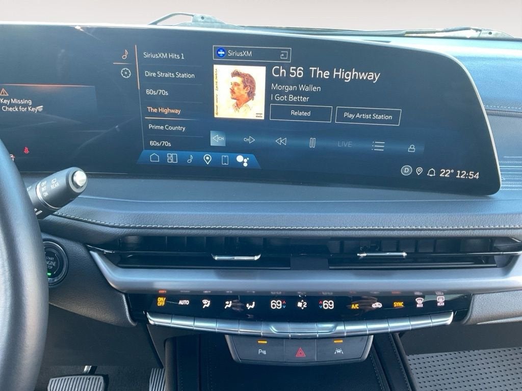 2024 Cadillac XT4 Premium Luxury