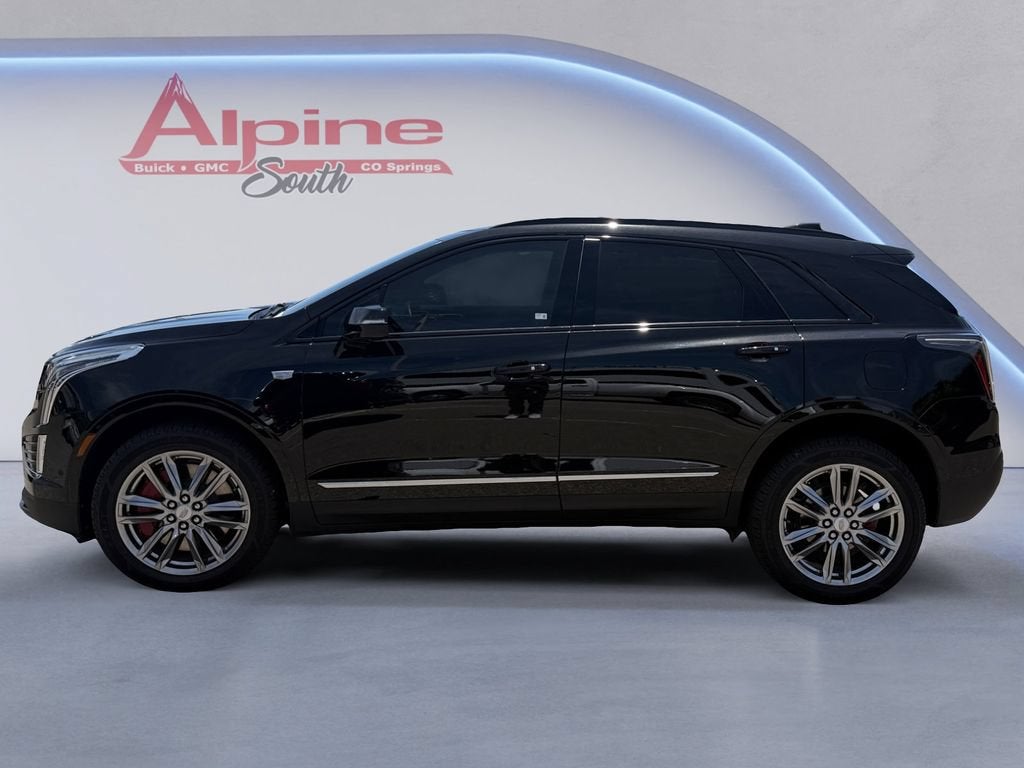 2025 Cadillac XT5 Sport