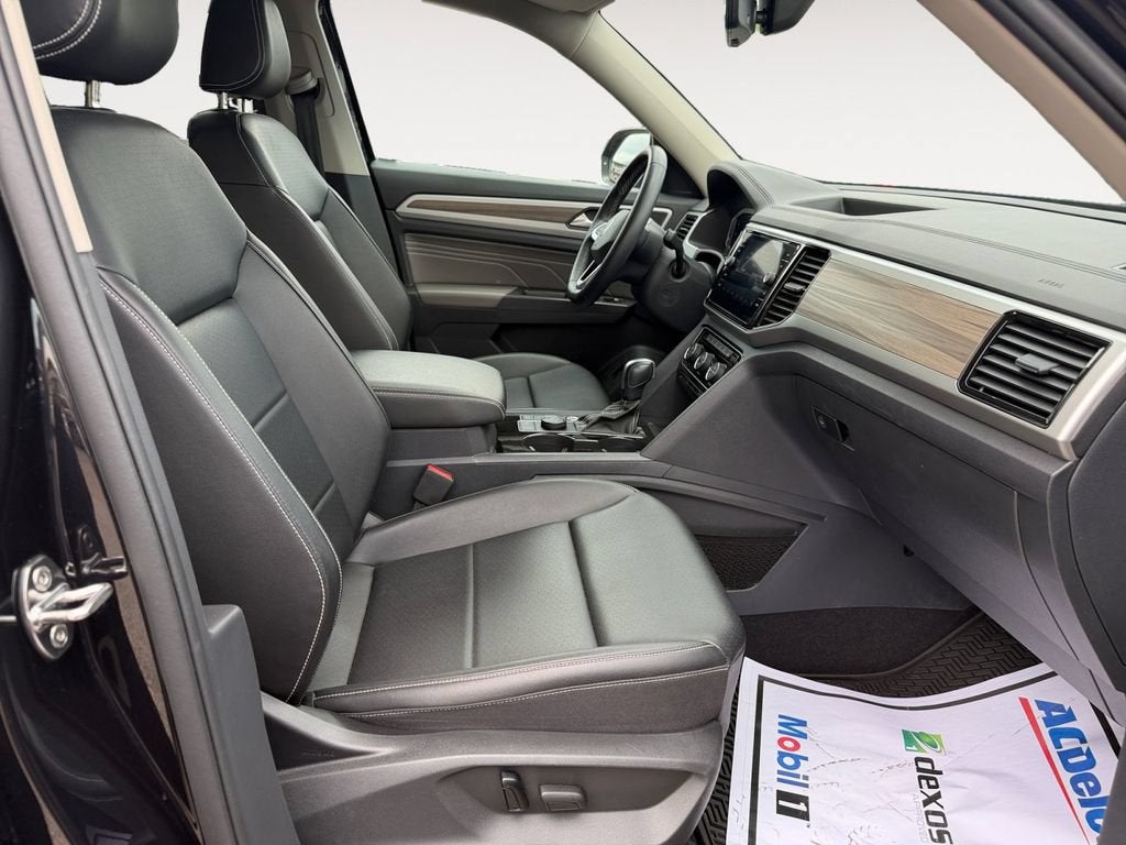 2023 Volkswagen Atlas SEL - Photo 15
