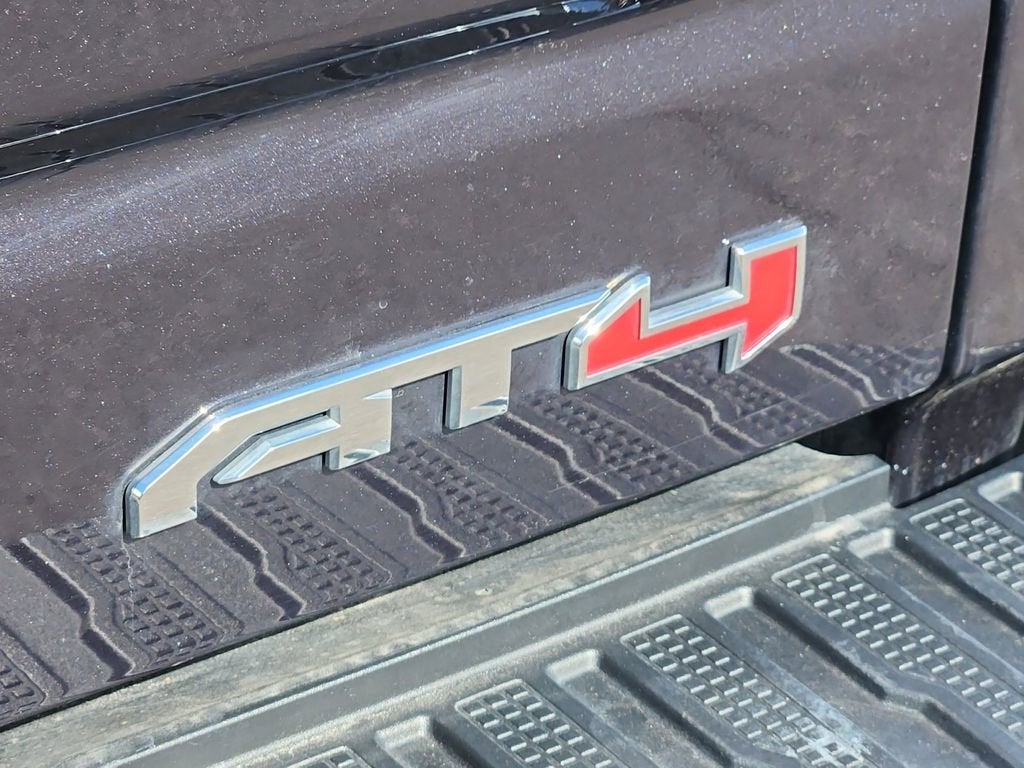 2022 GMC Sierra 1500 AT4