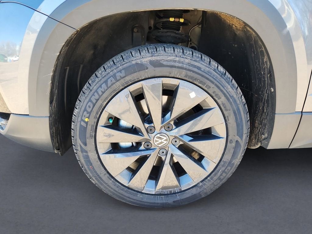 2023 Volkswagen Taos S