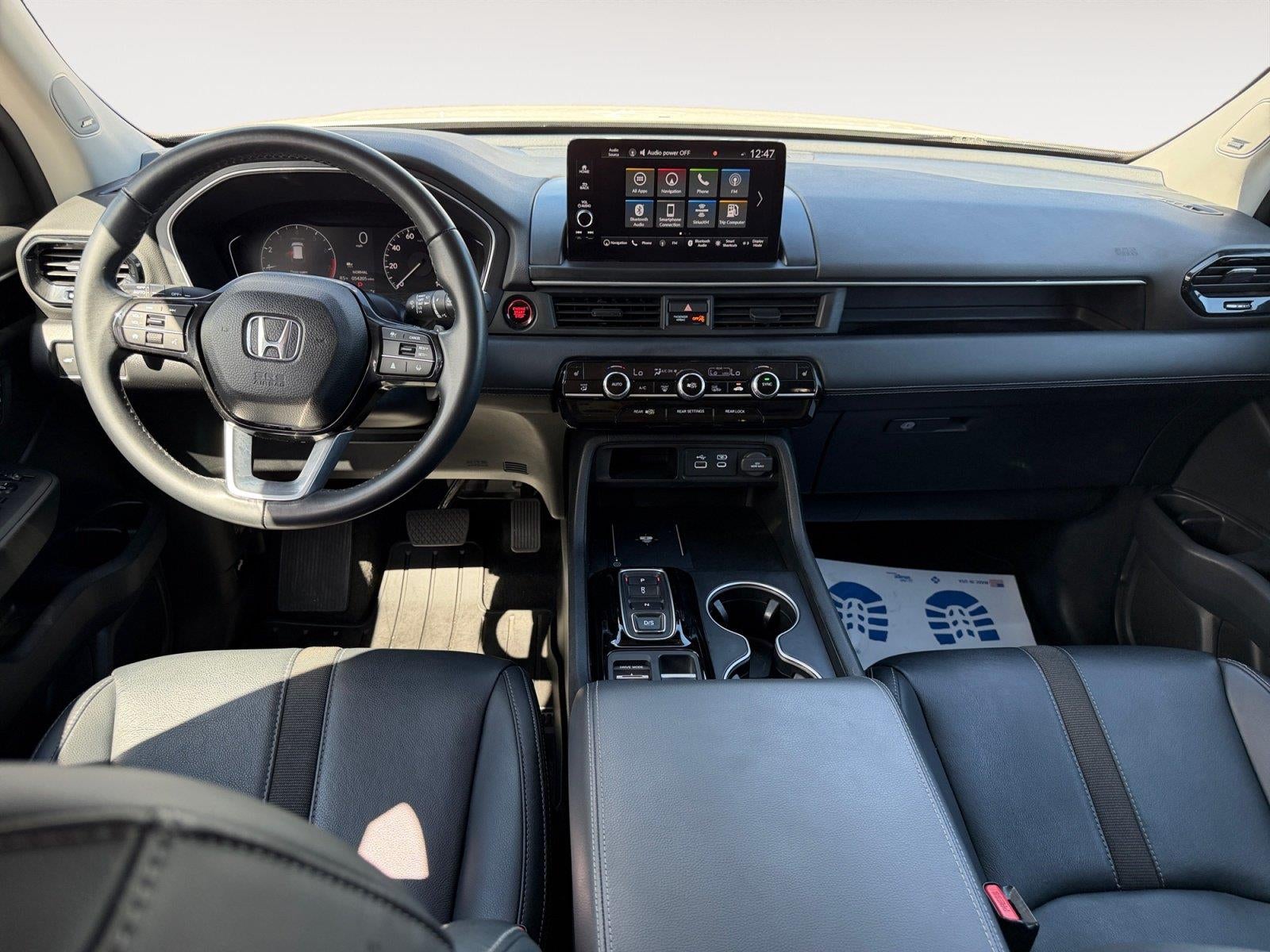 2025 Honda Pilot Touring - Photo 10