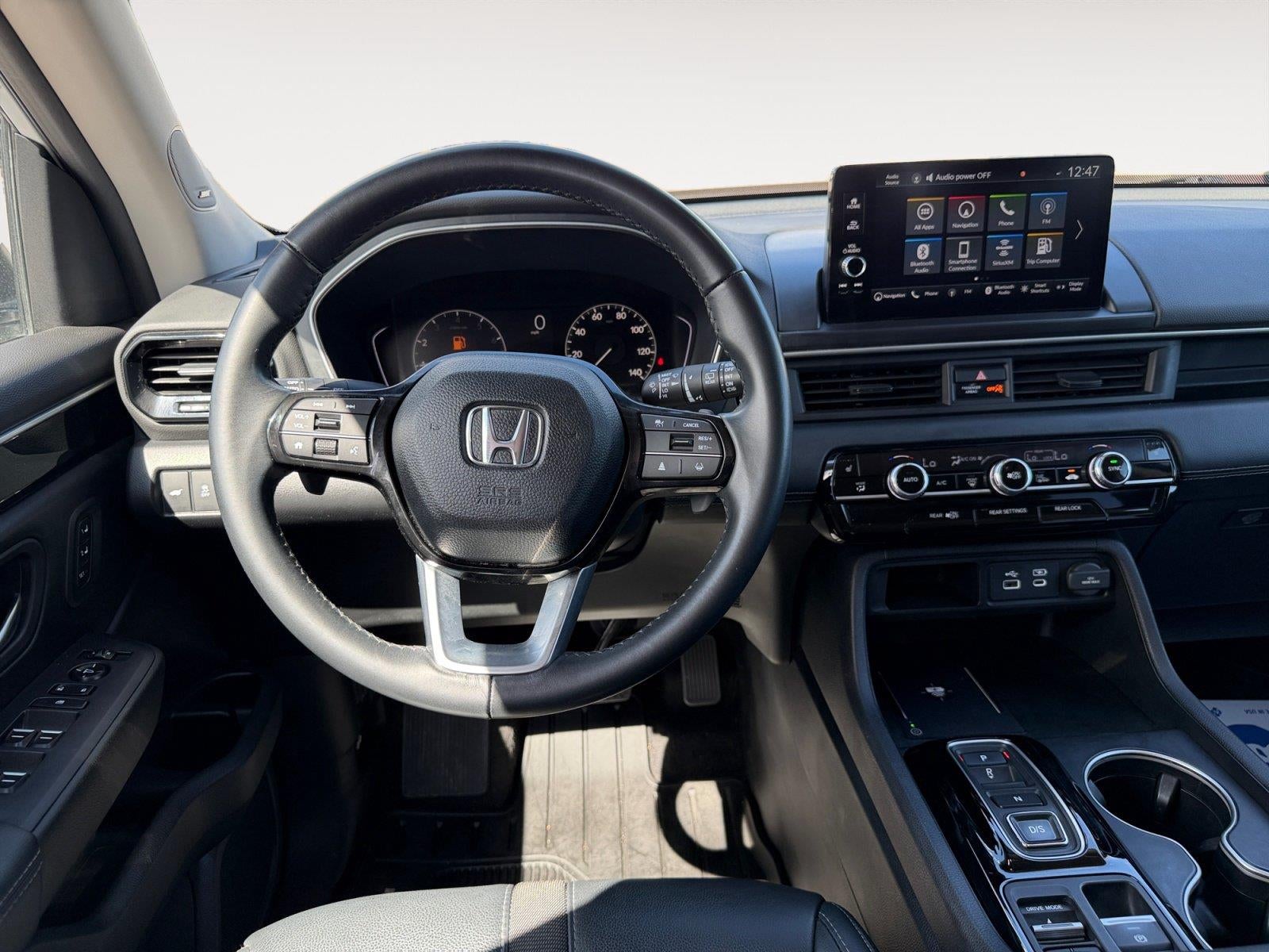 2025 Honda Pilot Touring - Photo 12