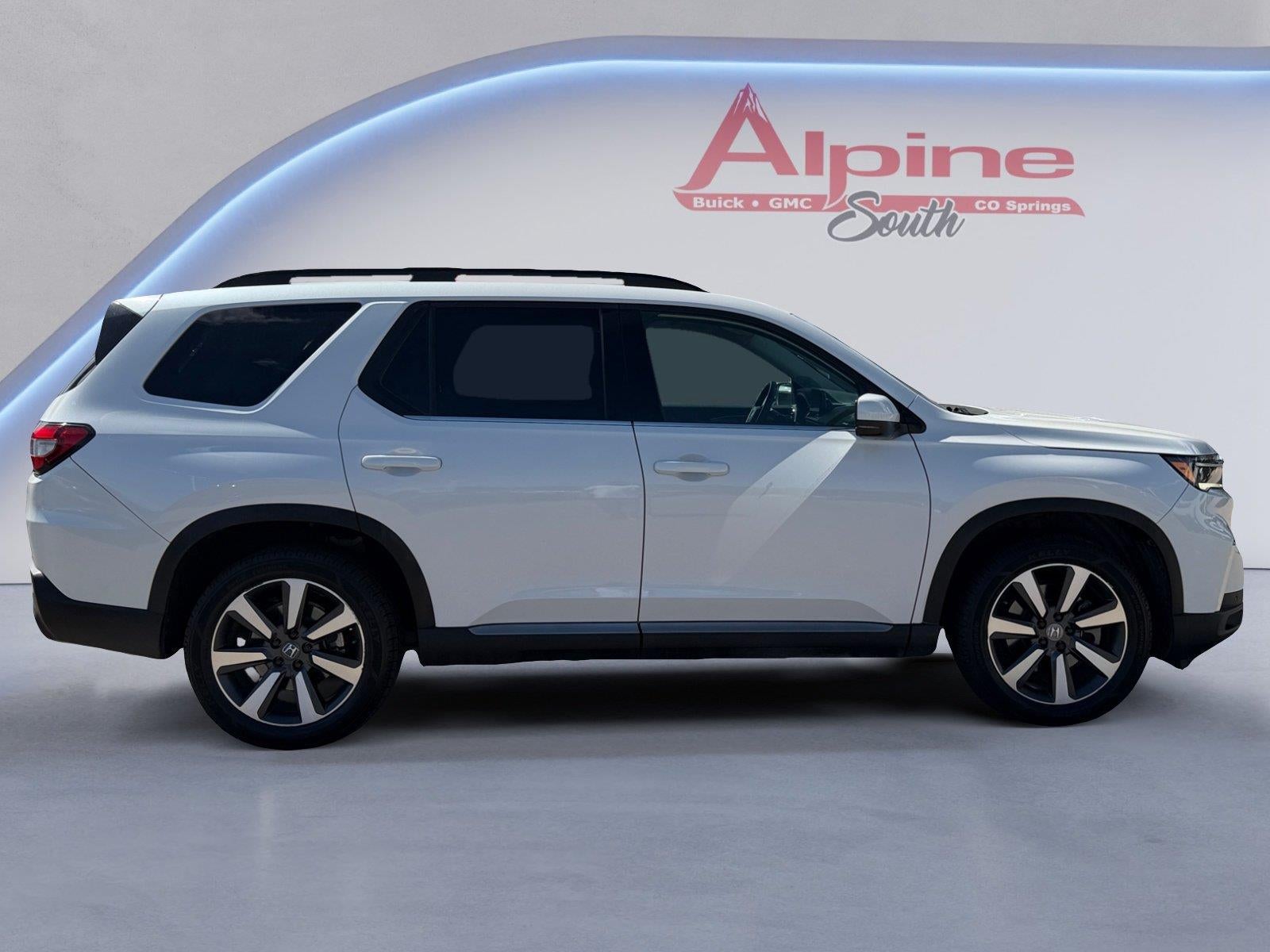 2025 Honda Pilot Touring - Photo 6