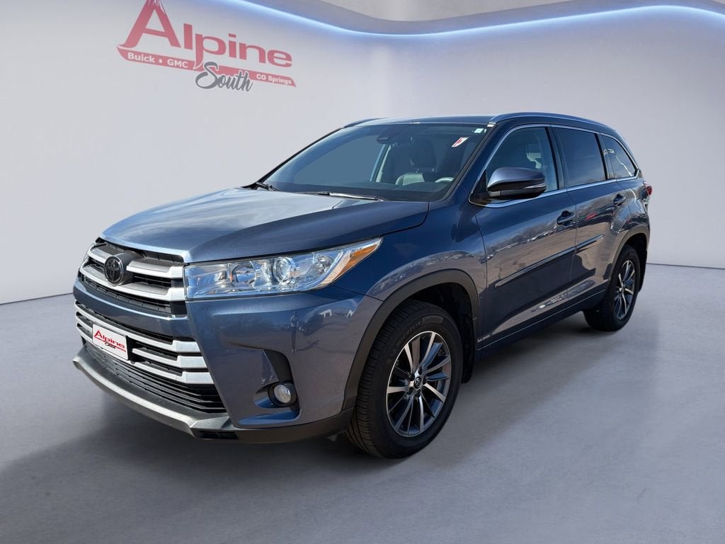 2018 Toyota Highlander SE