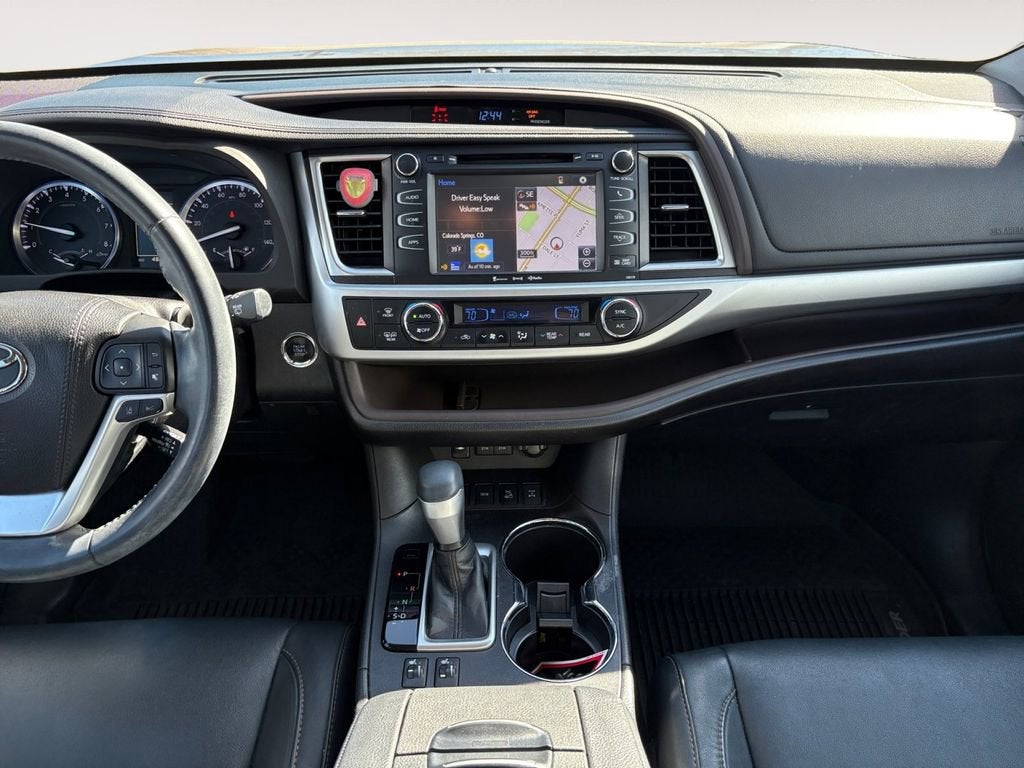 2018 Toyota Highlander SE