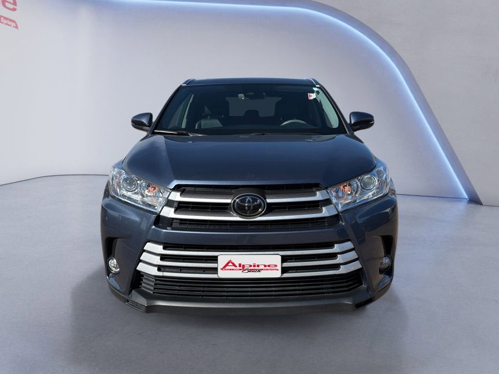 2018 Toyota Highlander SE