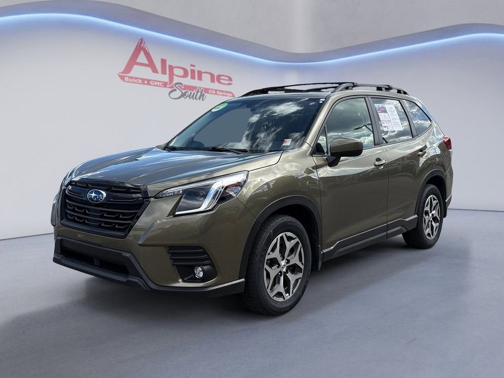 2024 Subaru Forester Premium's photo