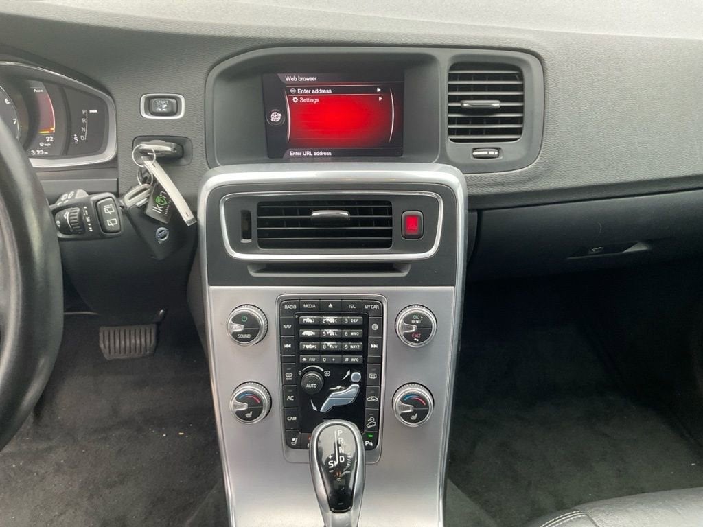 2018 Volvo V60 Cross Country T5 AWD