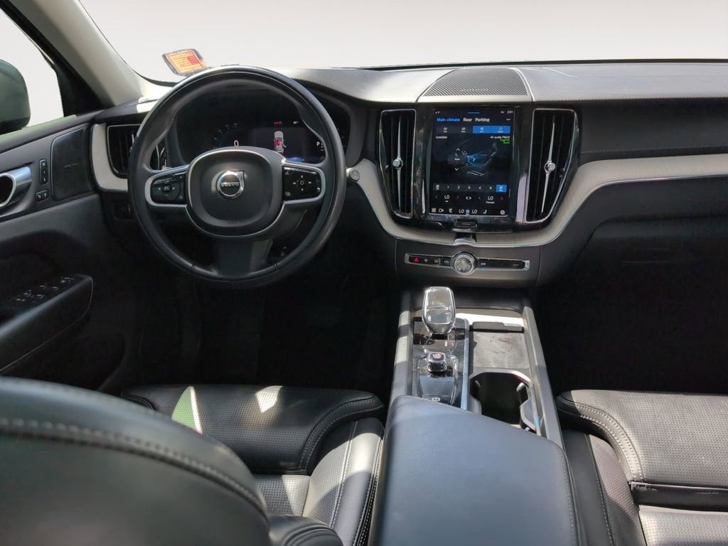 2022 Volvo XC60 Inscription