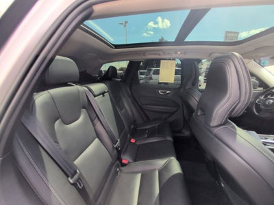2022 Volvo XC60 Inscription