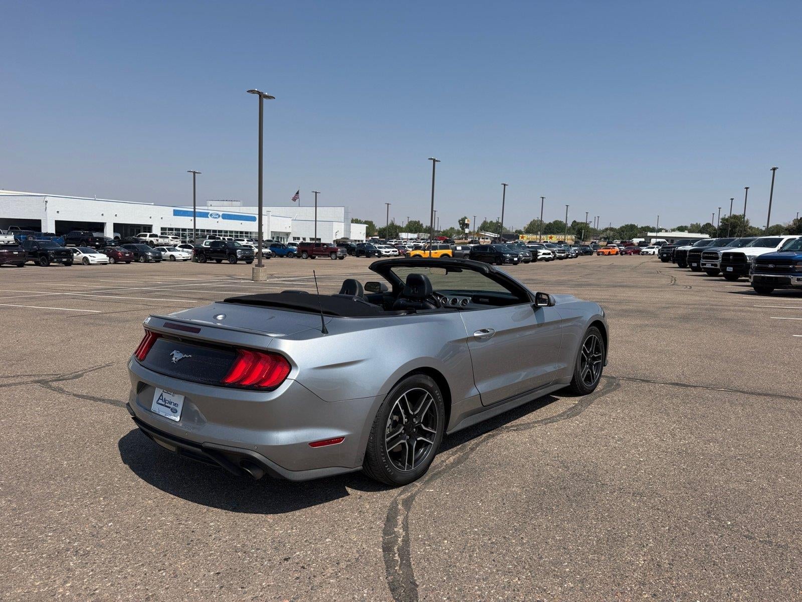 2022 Ford Mustang EcoBoost Premium