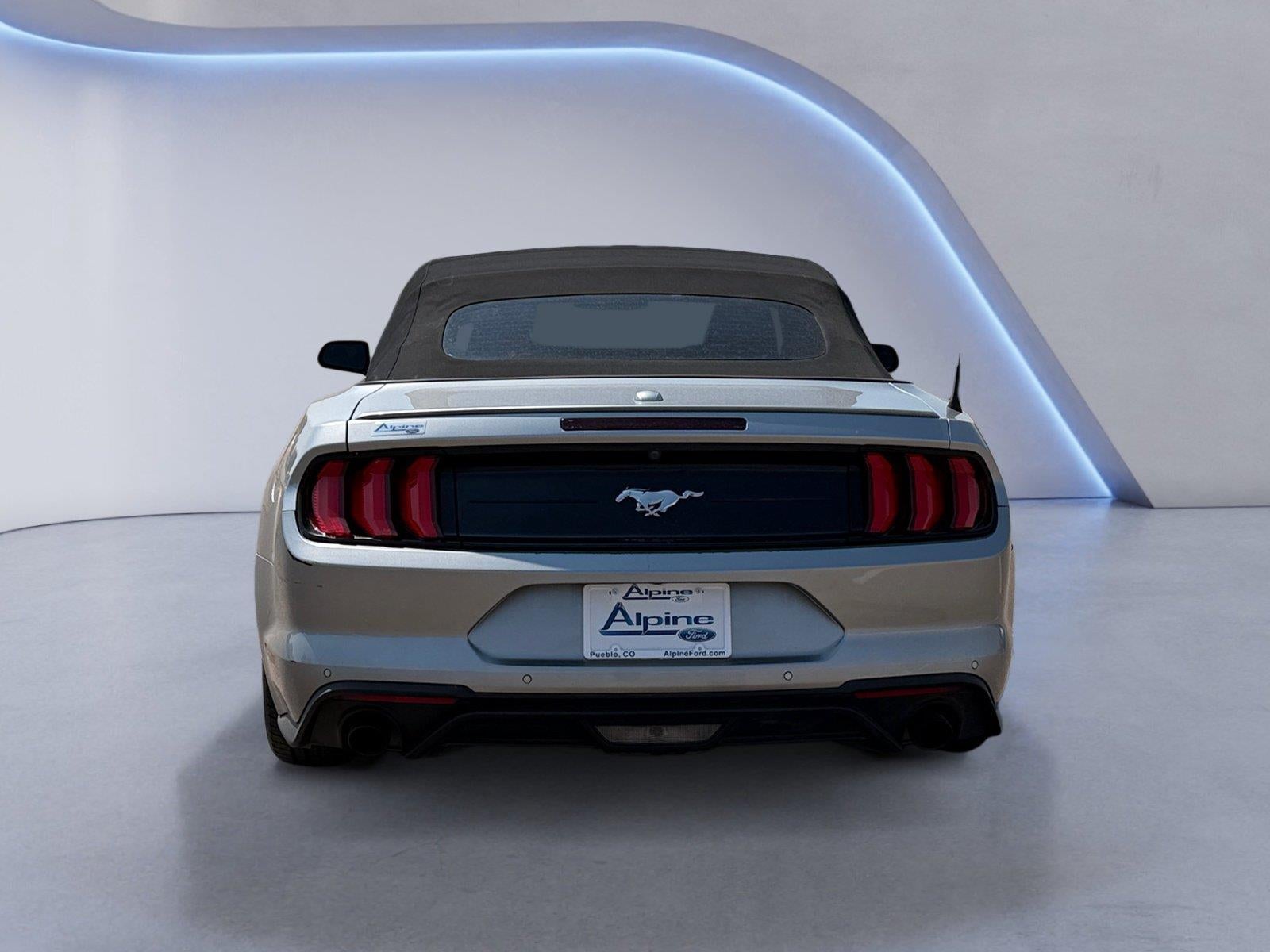 2022 Ford Mustang EcoBoost Premium