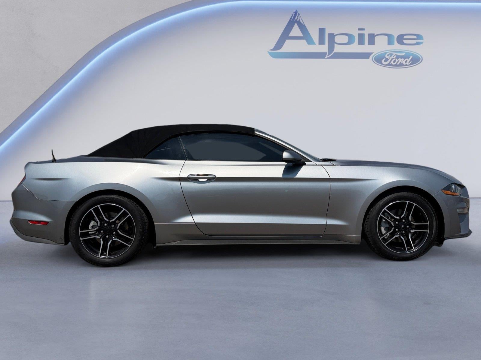 2022 Ford Mustang EcoBoost Premium