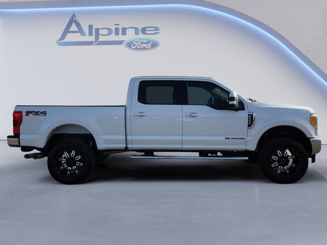 2017 Ford F-250SD Lariat