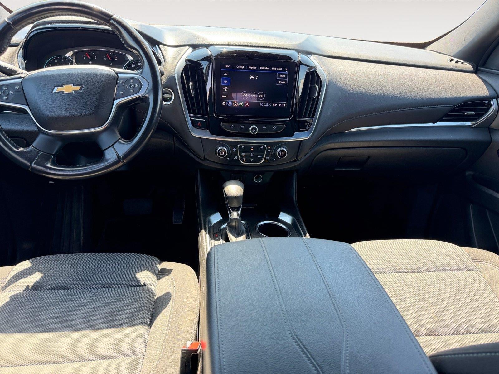 2022 Chevrolet Traverse LT Cloth