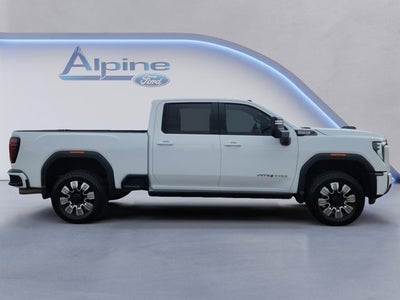 2024 GMC Sierra 2500HD AT4
