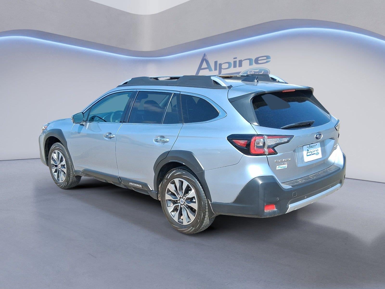 2025 Subaru Outback Touring