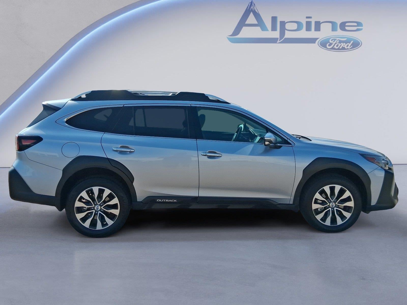 2025 Subaru Outback Touring