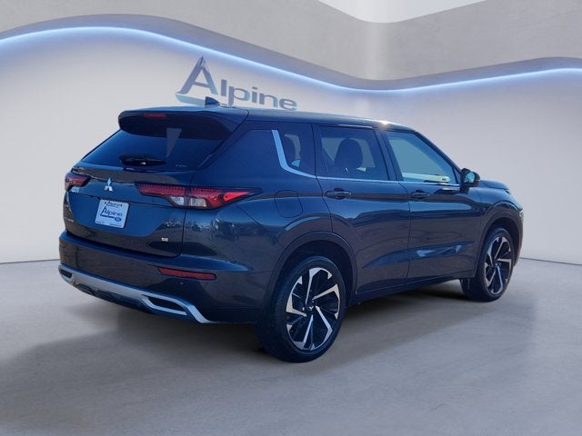 2024 Mitsubishi Outlander SE