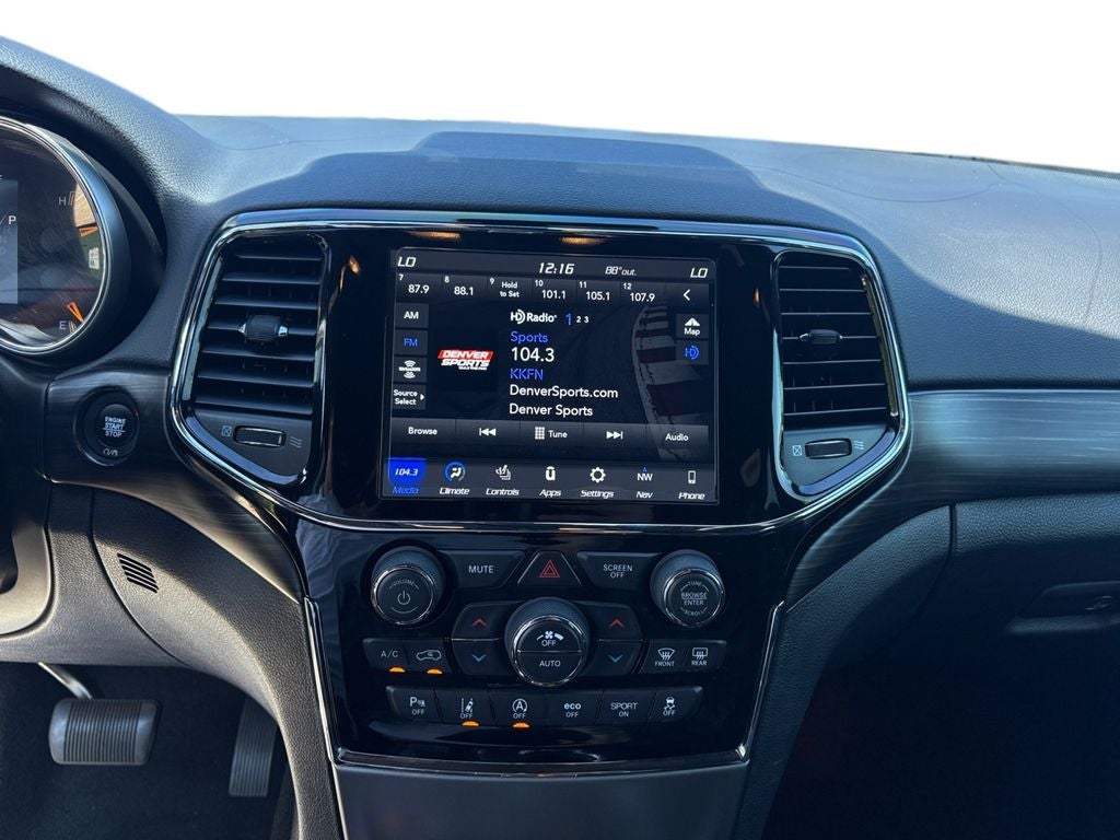 2020 Jeep Grand Cherokee Altitude