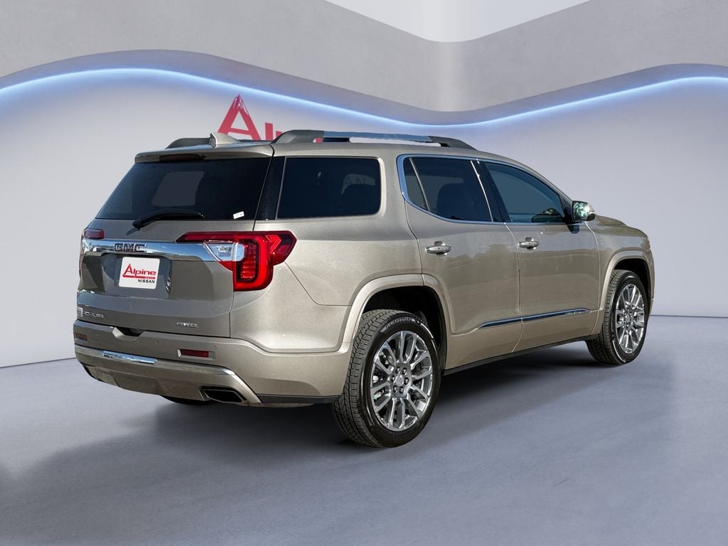 2022 GMC Acadia Denali