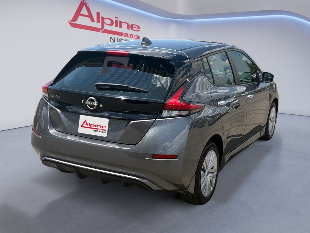 2024 Nissan Leaf S
