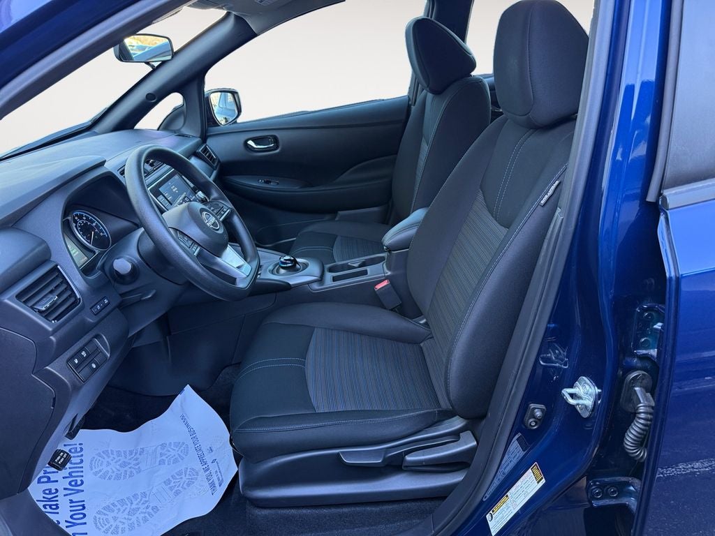2025 Nissan Leaf S