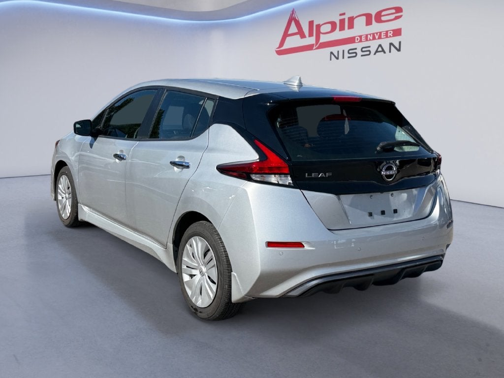 2025 Nissan Leaf S