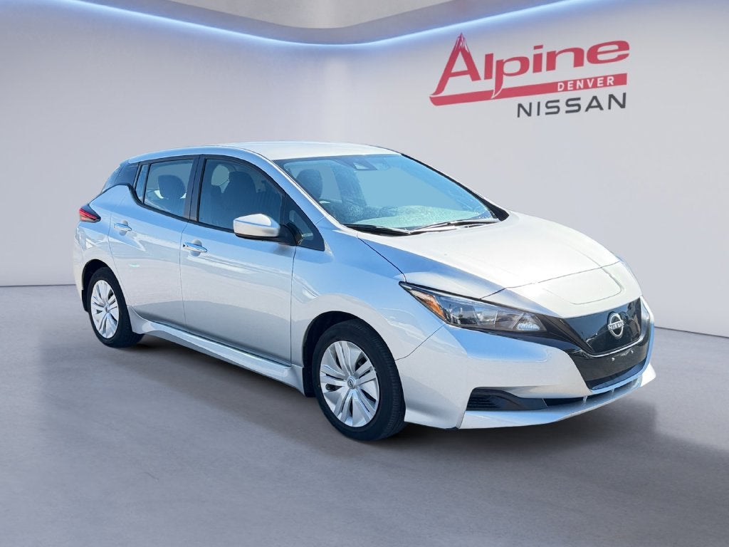 2025 Nissan Leaf S