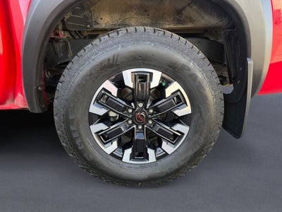 2023 Nissan Frontier Base