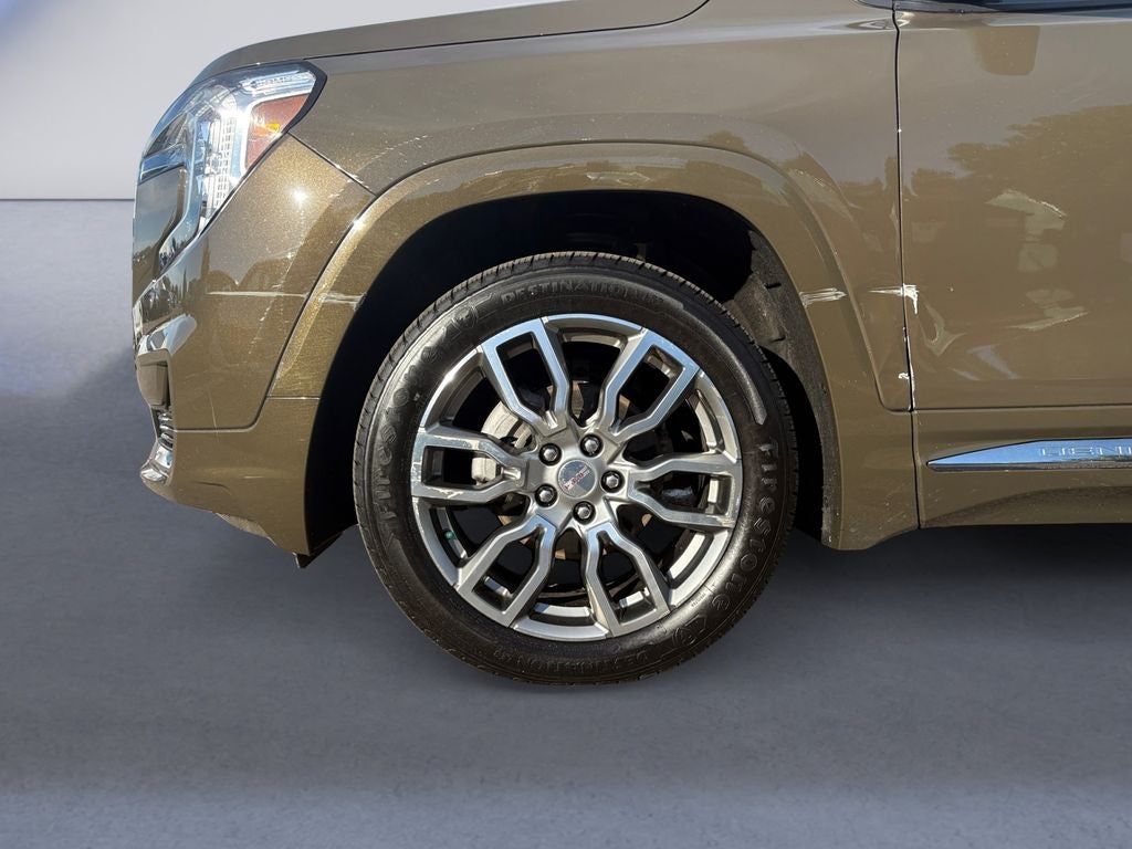2023 GMC Terrain Denali