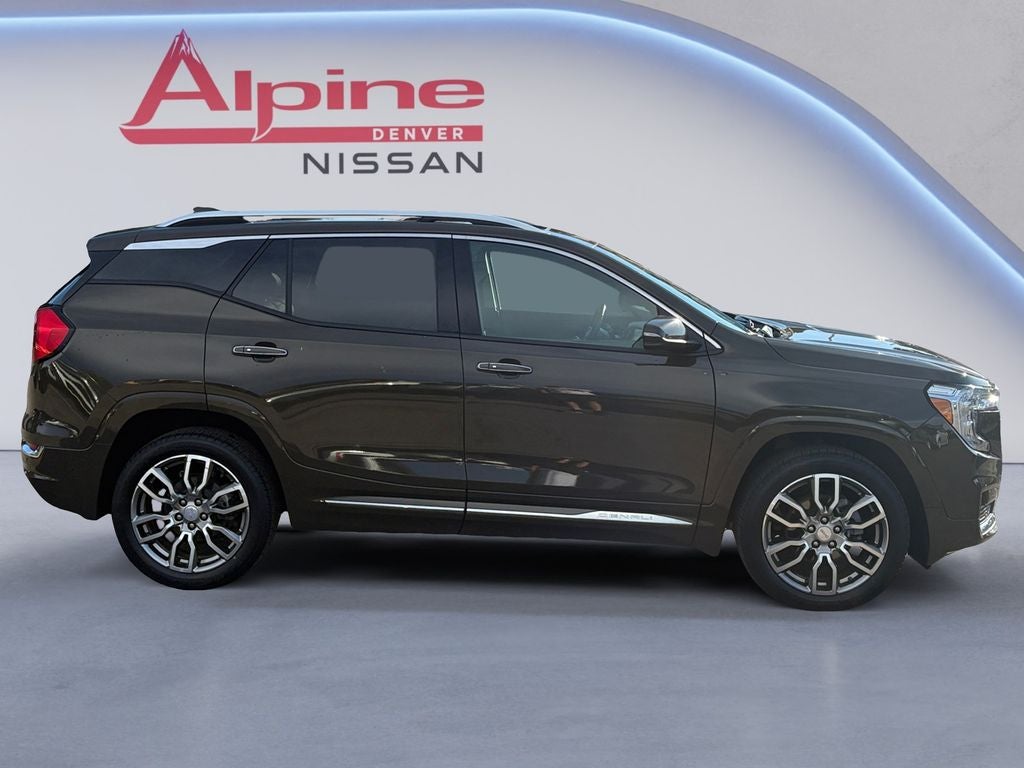2023 GMC Terrain Denali