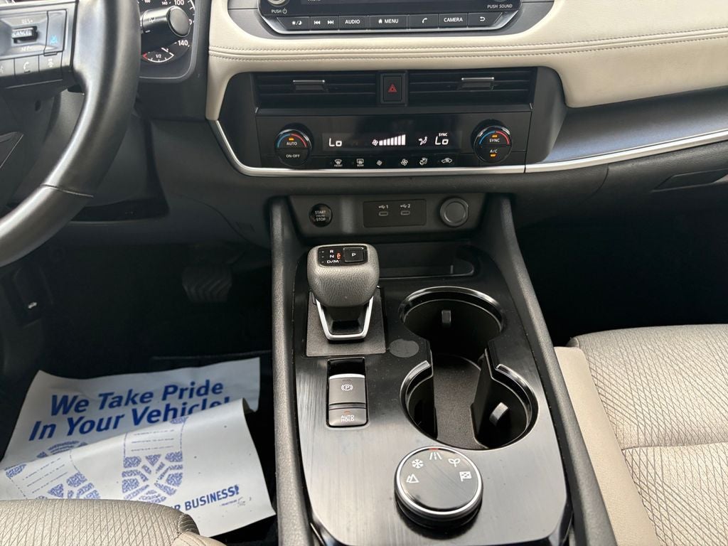 2025 Nissan Rogue SV
