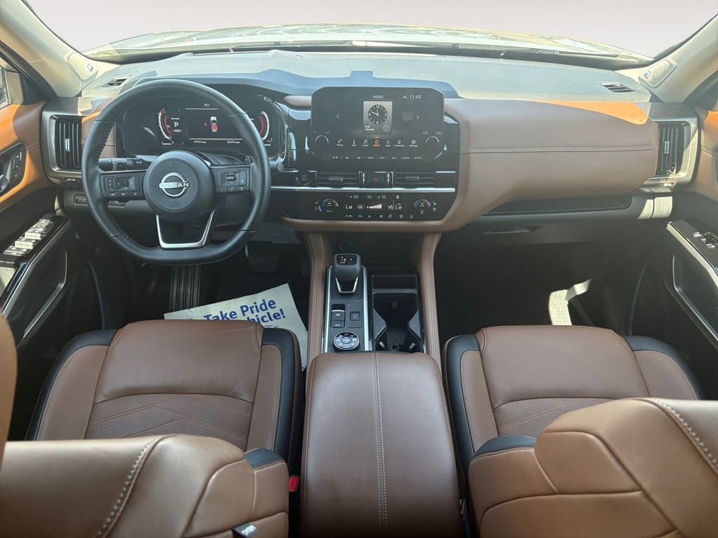 2025 Nissan Pathfinder Platinum